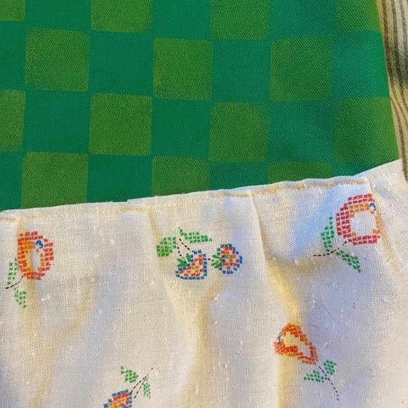 Vintage checkerboard block printed skirt - Picture 3 of 5